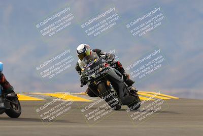 media/Sep-11-2022-SoCal Trackdays (Sun) [[81b7e951af]]/Turn 9 (930am)/